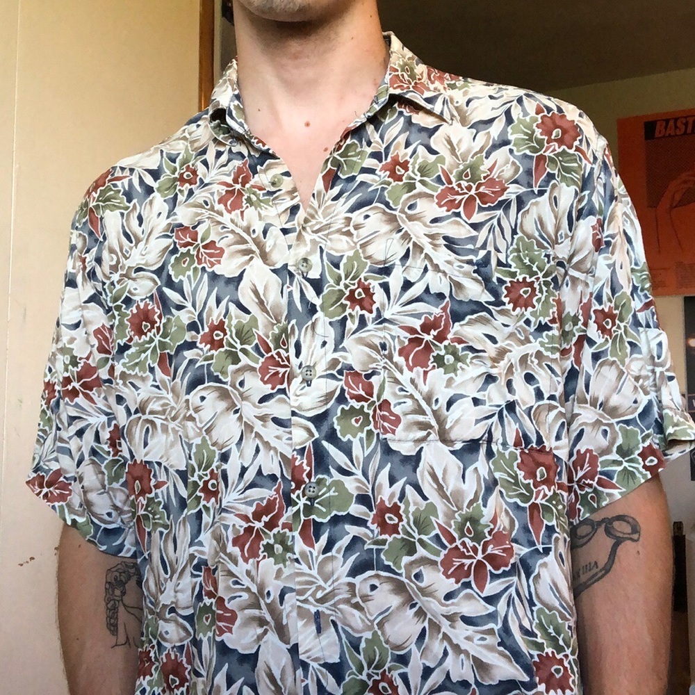 Floral Hawaiin Shirt